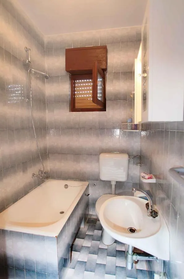 Apartment Okrug Donji 3 Okrug Gornji